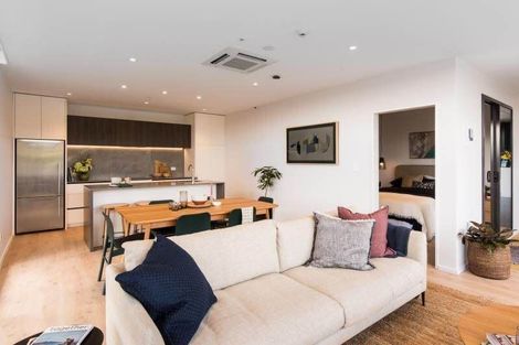 Photo of property in 402/3 Kaipiho Lane, Albany, Auckland, 0632