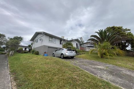 Photo of property in 13 Spinella Drive, Bayview, Auckland, 0629