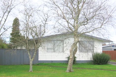 Photo of property in 14 Elmwood Crescent, Pukete, Hamilton, 3200