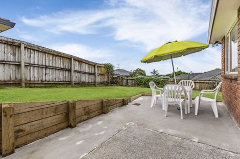 Photo of property in 18 Piriti Place, Weymouth, Auckland, 2103