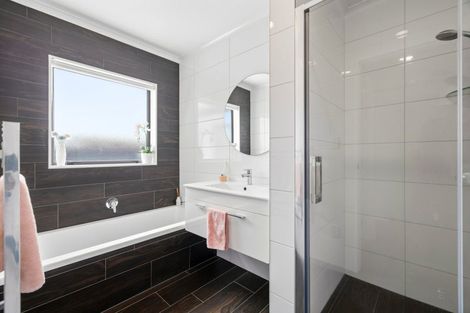 Photo of property in 8 Nicole Place, Papamoa Beach, Papamoa, 3118