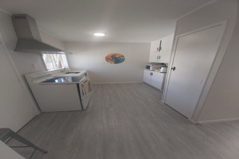 Photo of property in 2/766 Beach Road, Browns Bay, Auckland, 0630