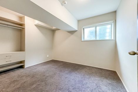 Photo of property in Sharella Living, 20 Glenmore Street, Thorndon, Wellington, 6011