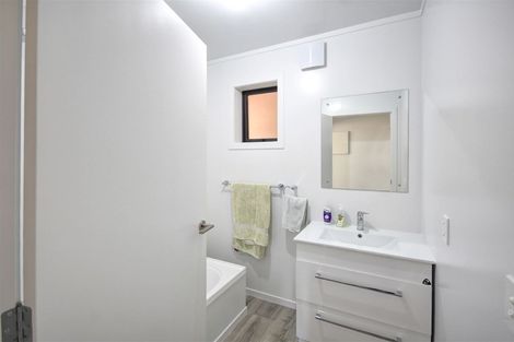 Photo of property in 47 Ellesmere Street, Ravensbourne, Dunedin, 9022