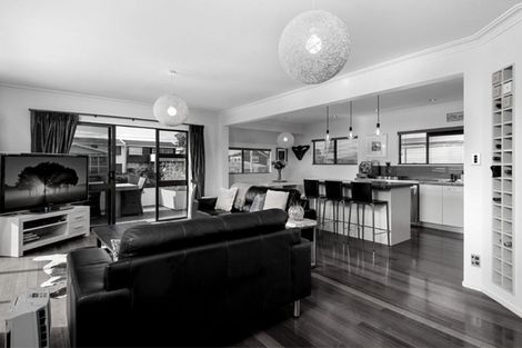 Photo of property in 4b Muricata Avenue, Mount Maunganui, 3116