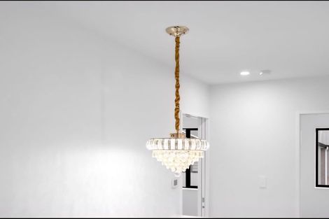 Photo of property in 2/97 Great South Road, Manurewa, Auckland, 2102