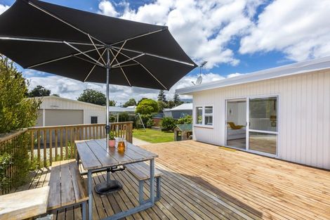Photo of property in 7 Raukawa Grove, Trentham, Upper Hutt, 5018