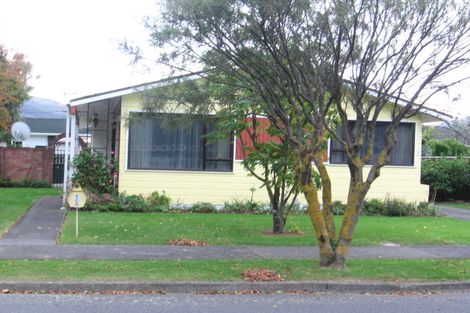 Photo of property in 5 Hamerton Street, Naenae, Lower Hutt, 5011