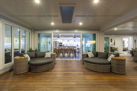 Photo of property in 87 Rutherford Drive, Waikanae Beach, Waikanae, 5036