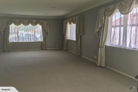 Photo of property in 38 Baverstock Road, Flat Bush, Auckland, 2016