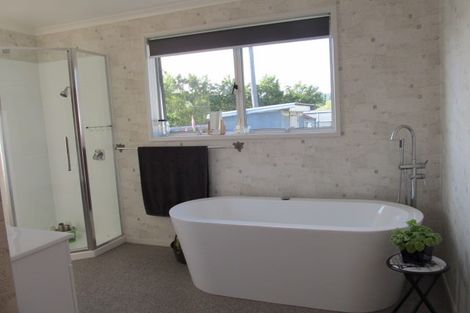 Photo of property in 15 Dale Crescent, East Gore, Gore, 9710