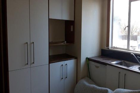 Photo of property in 27 Avonhead Road, Avonhead, Christchurch, 8042