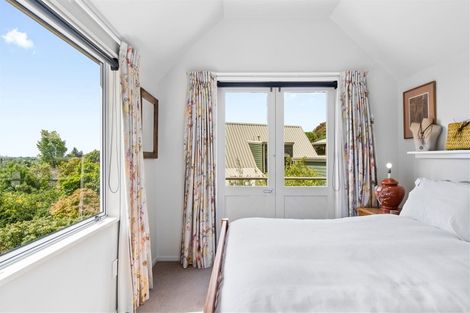 Photo of property in 8 Rhodesvale Terrace, Cashmere, Christchurch, 8022