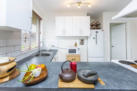 Photo of property in 3/12 Wilford Street, Wallaceville, Upper Hutt, 5018