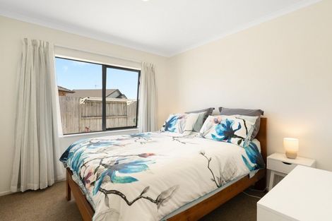 Photo of property in 5 Carlsberg Place, Papamoa Beach, Papamoa, 3118