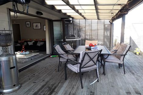 Photo of property in 7 Pokapu Place, Bethlehem, Tauranga, 3110