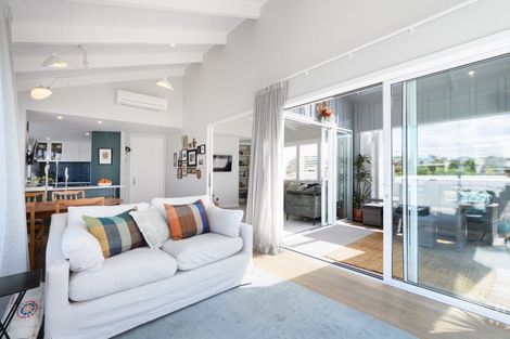 Photo of property in 6 Bureta Road, Otumoetai, Tauranga, 3110