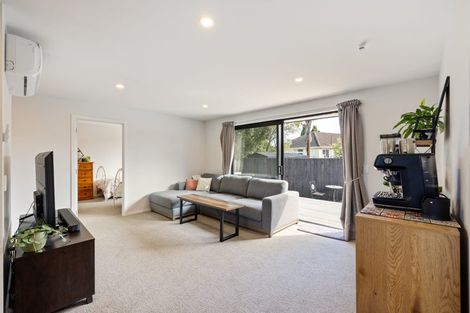 Photo of property in 2/19 Tensing Place, Sockburn, Christchurch, 8042