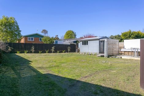 Photo of property in 20a Frederick Street, Two Mile Bay, Taupo, 3330
