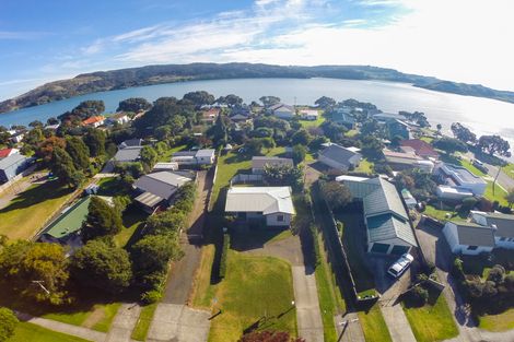 Photo of property in 46 Wallis Street, Raglan, 3225