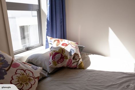 Photo of property in Harbour Green Apartments, 907/11 Union Street, Auckland Central, Auckland, 1010