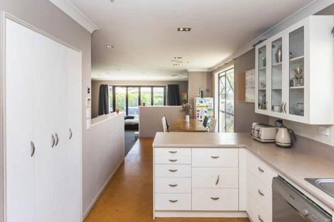 Photo of property in 52 Parkstone Avenue, Ilam, Christchurch, 8041