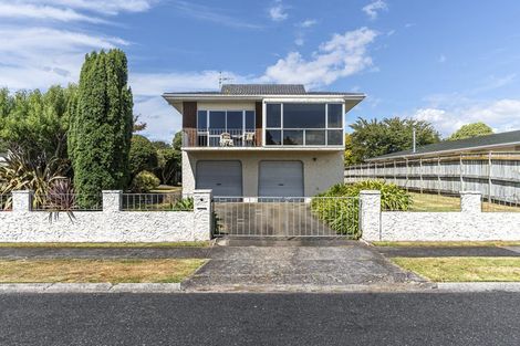 Photo of property in 3 Park Lane, Waitara, 4320