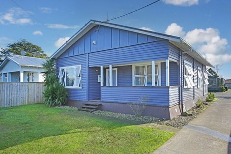 Photo of property in 15 Princes Street, Pukekohe, 2120