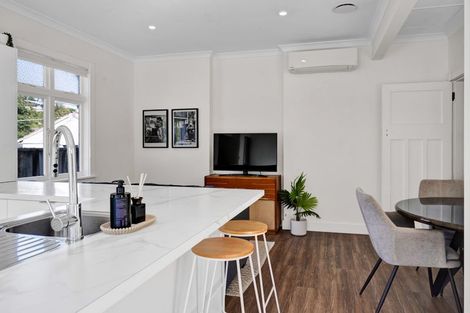 Photo of property in 2 Moana Crescent, Blagdon, New Plymouth, 4310