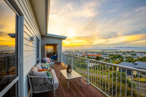 Photo of property in 33 Pinnacle Place, Wakatu, Nelson, 7011