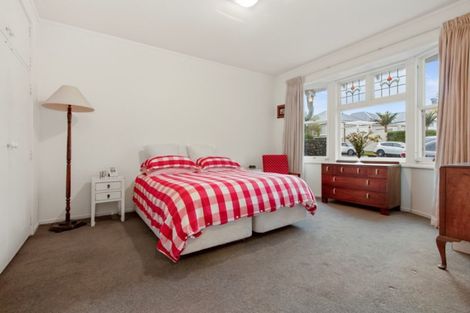 Photo of property in 87 Sarsfield Street, Herne Bay, Auckland, 1011