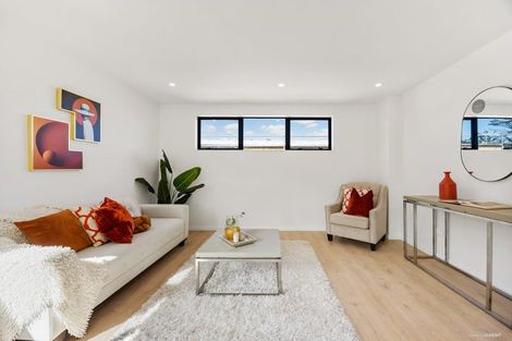 Photo of property in 41 Waihou Crescent, Albany Heights, Auckland, 0632