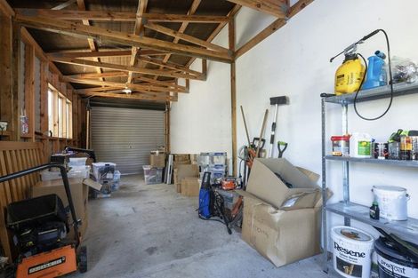 Photo of property in 2 Simpson Road, Ranui, Auckland, 0612