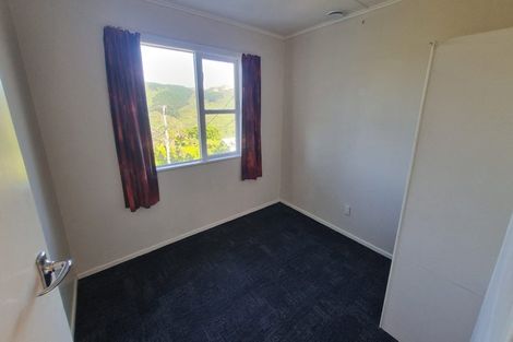 Photo of property in 12 Huntingdon Street, Northland, Wellington, 6012