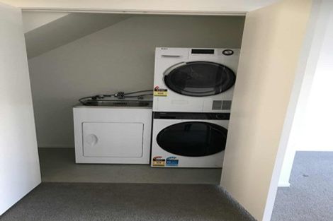 Photo of property in 11b Cuba Street, Petone, Lower Hutt, 5012