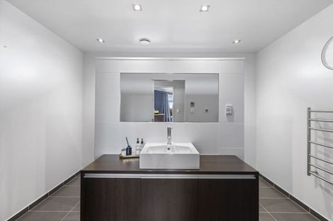 Photo of property in 68 Willowview Drive, Redwood, Christchurch, 8051