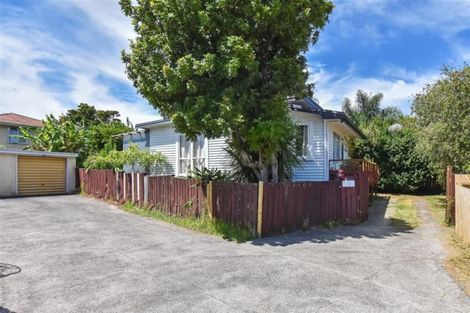 Photo of property in 45g Halver Road, Manurewa East, Auckland, 2102