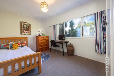 Photo of property in 67 Garfield Road, Helensville, 0800