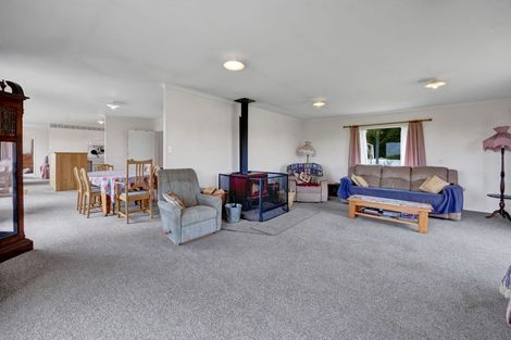 Photo of property in 196 Mokau Road, Urenui, 4377