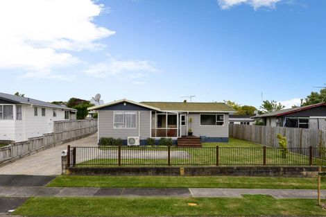 Photo of property in 12 Lansdowne Crescent, Glenview, Hamilton, 3206