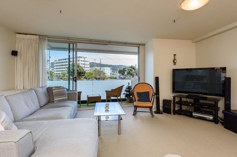 Photo of property in Aqua, 1/74 Oriental Parade, Oriental Bay, Wellington, 6011