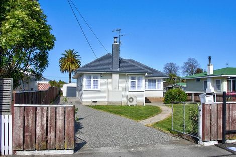 Photo of property in 107 Dixon Street, Masterton, 5810