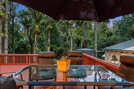 Photo of property in 719 Scenic Drive, Henderson Valley, Auckland, 0612