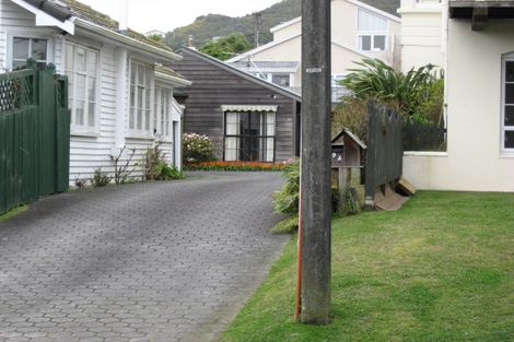 Photo of property in 9a Dasent Street, Karori, Wellington, 6012