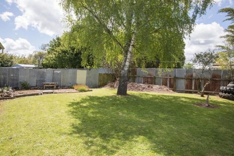 Photo of property in 7 Gertrude Street, Dannevirke, 4930
