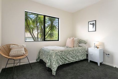 Photo of property in 12/548 Albany Highway, Albany, Auckland, 0632