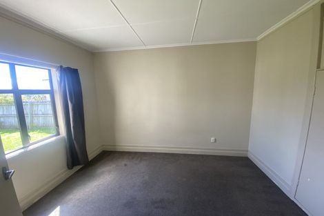 Photo of property in 220 Oxford Street, South Dunedin, Dunedin, 9012
