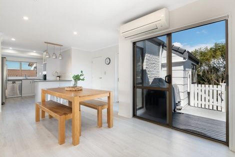 Photo of property in 80 Dickson Road, Papamoa Beach, Papamoa, 3118