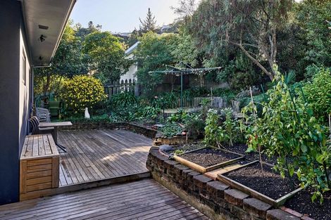 Photo of property in 3 Kaitawa Road, York Bay, Lower Hutt, 5013