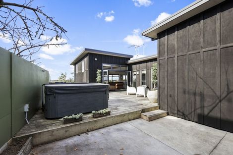 Photo of property in 45a Forest Lake Road, Forest Lake, Hamilton, 3200